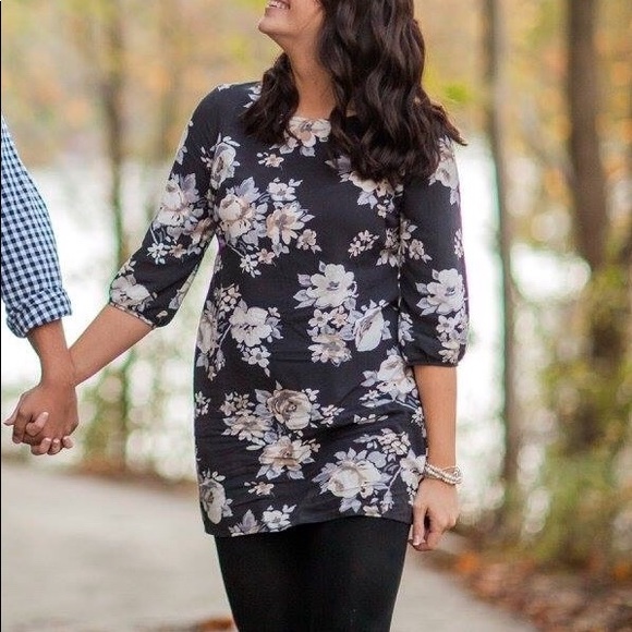 Floral dress - Picture 1 of 4